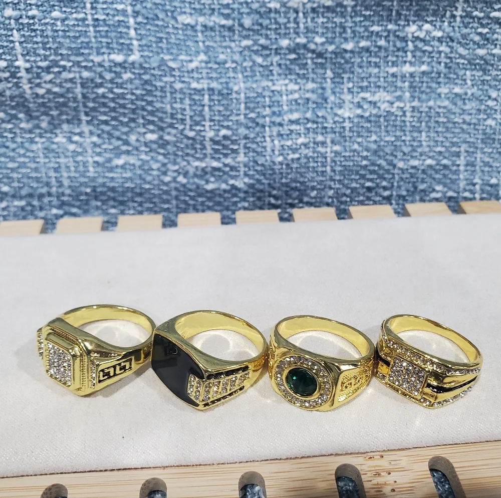 4 Set Classic Luxury Rings